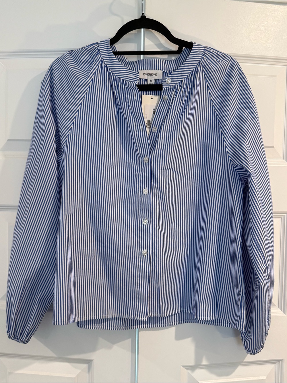 Evereve Blue & White Striped Button-Up Top